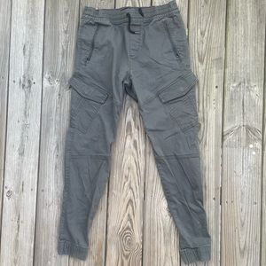 Pantalón de hombre cargo size S  gris usado